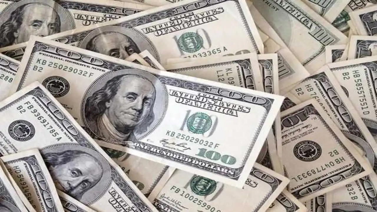 تحديث منتصف اليوم.. تحركات جديدة في سعر الدولار بتعاملات السبت 31 يناير 2026